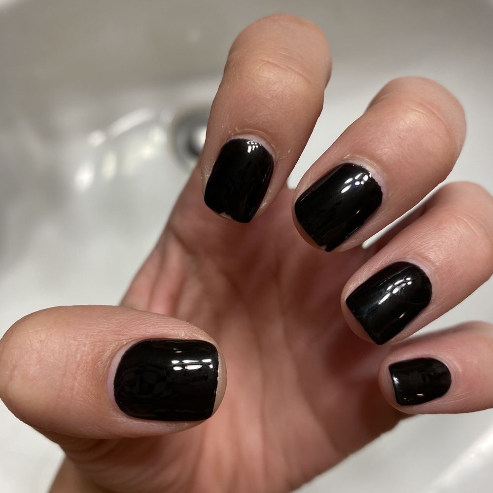 My Nail Bar - Chipped, poorly done shellac manicure, 6 days after getting it done. - Nail Salons Near Me - Seattle, Washington My Nail Bar - Chipped, poorly done shellac manicure, 6 days after getting it done. - Nail Salons Near Me - Seattle, Washington