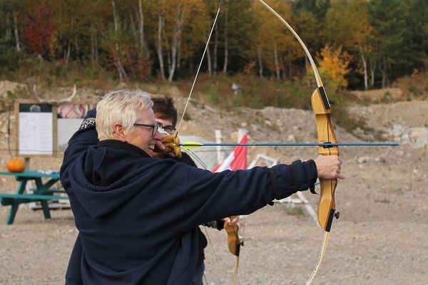 Highland Bow & Arrow by null