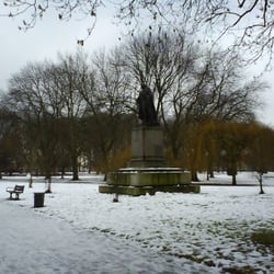 Whitworth Park - The King