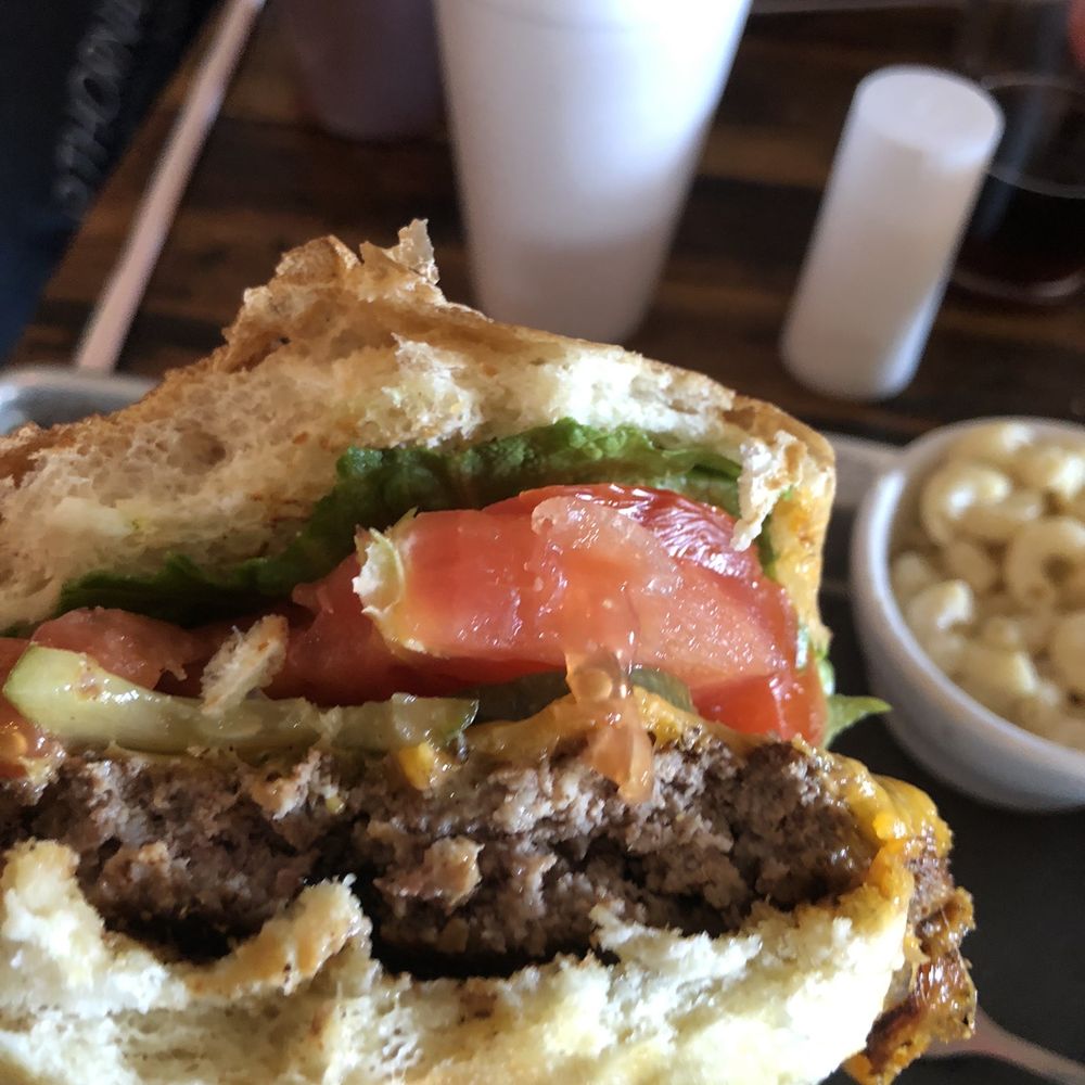 Ledgeview Brewing Company - Hamburger - Brewpubs Near Me - Warsaw, Indiana Ledgeview Brewing Company - Hamburger - Brewpubs Near Me - Warsaw, Indiana