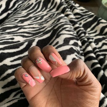 Millennial Nails - Nail Salons Near Me - Brooklyn, New York