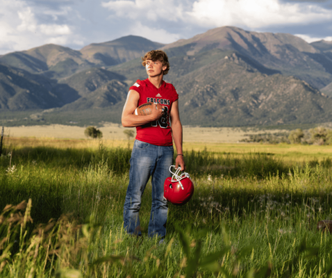 Vibrant Valley Photography by null