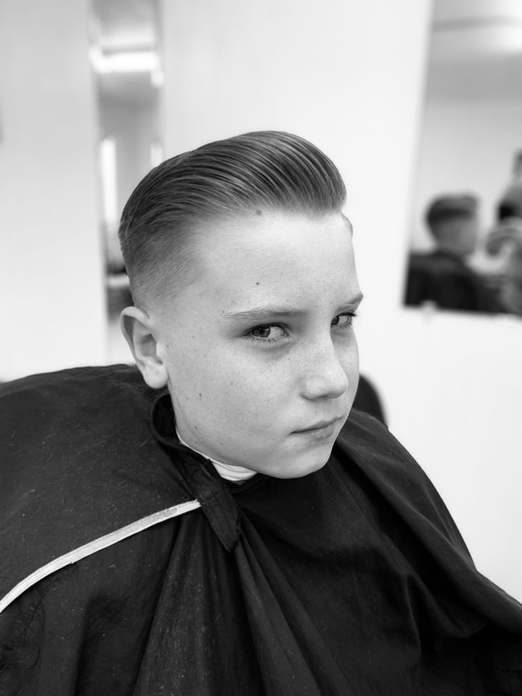 Shapeshifters Barber Logo