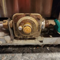 Pure Appliance Repair - Gas pressure regulator
