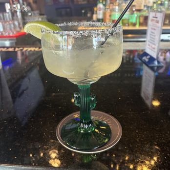 Yu’s Fusion - Happy Hour margarita - Sushi Bars Near Me - Middletown, Connecticut