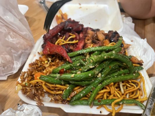 Chinatown On Thayer by null