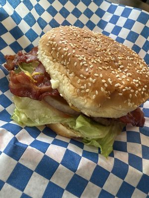 Dolma Deejis Deli by null