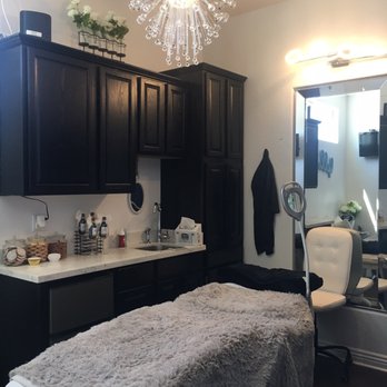 Bella West Salon & Spa - Nicole's lash room - Hair Salons Near Me - Lancaster, California Bella West Salon & Spa - Nicole's lash room - Hair Salons Near Me - Lancaster, California