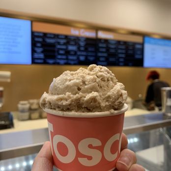 Toscanini's Ice Cream - Banana Bourbon & Cookie Dough - Ice Cream & Frozen Yogurt Near Me - Cambridge, Massachusetts
