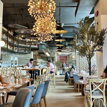Agora Tysons - Mediterranean Near Me - Tysons, Virginia