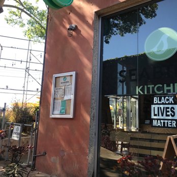 Seabirds Kitchen - Vegan Restaurant - Vegan Near Me - Costa Mesa, California