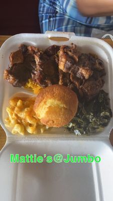 Mattie's @ Jumbos by null