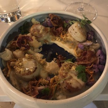 Ceron Kitchen - Scallops with cauliflower florets - New American Near Me - Alameda, California Ceron Kitchen - Scallops with cauliflower florets - New American Near Me - Alameda, California