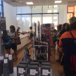 This photo was taken, along with another photo, to show that customer service in this facility is hideous. This photo was taken, along with another photo, to show that customer service in this facility is hideous.