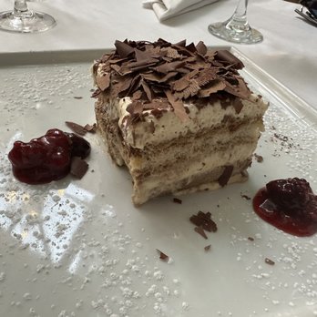 Il Cielo - Tiramisu - Italian Near Me - Beverly Hills, California