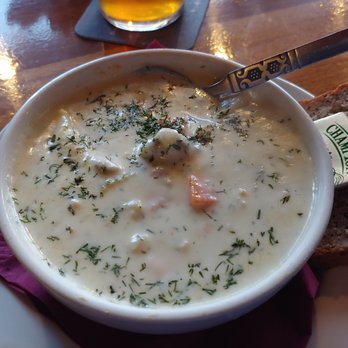 Quinn's Bar - Chowder was MMMMMM - Pubs Near Me - Ventry, Kentucky