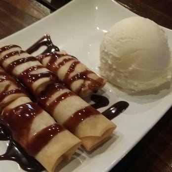 Kinnaree Thai Kitchen - Warm banana puffs with vanilla ice cream...to die for 0.0 - Thai Near Me - Chicago, Illinois