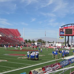 Pre-game warm ups. Pre-game warm ups.