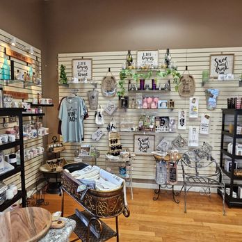 Hillside Winery - a wine shop with a variety of items - Wineries Near Me - Pigeon Forge, Tennessee Hillside Winery - a wine shop with a variety of items - Wineries Near Me - Pigeon Forge, Tennessee