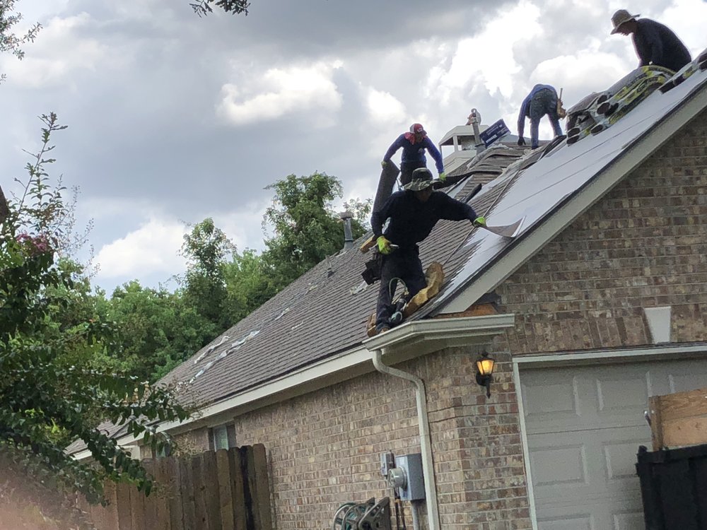 Slide of Diamond Star Roofing & Construction