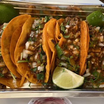 Birria-Landia - They only serve one kind of taco and it's delicious!! - Food Trucks Near Me - Brooklyn, New York Birria-Landia - They only serve one kind of taco and it's delicious!! - Food Trucks Near Me - Brooklyn, New York