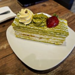 Kapadokya Turkish Bakery - Pistachio cake