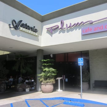 Plums Cafe - Breakfast & Brunch Near Me - Costa Mesa, California