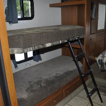 R&B Transport - Fleetwood Bunks - RV Rental Near Me R&B Transport - Fleetwood Bunks - RV Rental Near Me