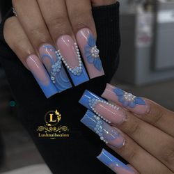 Lush Nails