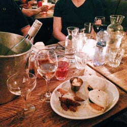 Redmond's - Steamed buns and a lot of booze