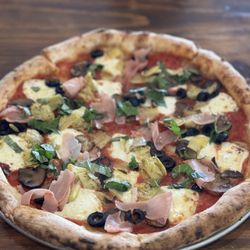 Pizaro's Pizza - Campania pizza