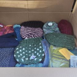 Packaging Express - Thank you to Jason and Pete at Packaging Express Woodcroft!  I appreciate the help they gave me packaging a large box of donated knit items.