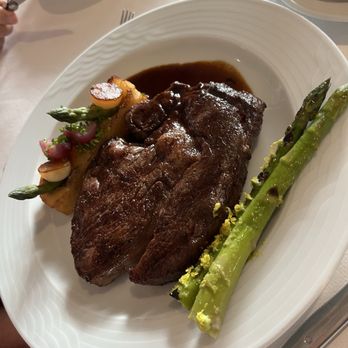 Sails Restaurant - 14 oz Wagyu ribeye - Seafood Near Me - Naples, Florida Sails Restaurant - 14 oz Wagyu ribeye - Seafood Near Me - Naples, Florida