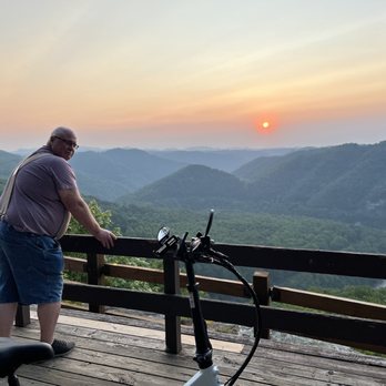 Breaks Interstate Park Campground - Stateline overlook - Campgrounds Near Me - Breaks, Virginia Breaks Interstate Park Campground - Stateline overlook - Campgrounds Near Me - Breaks, Virginia