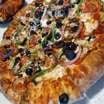Willie's Pizza & Wings - Willie's Combo Pizza - Pizza Near Me - Turlock, California Willie's Pizza & Wings - Willie's Combo Pizza - Pizza Near Me - Turlock, California