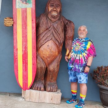 Bigfoots Beach House - Me & Big Foot - Coffee & Tea Near Me - Depoe Bay, Oregon