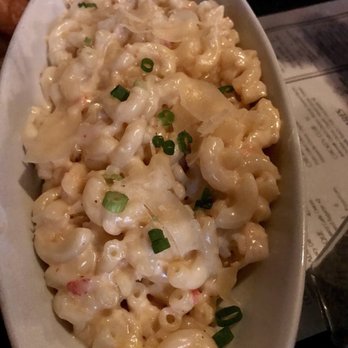 Smith & Kings - Bomb lobster mac and cheese - Cocktail Bars Near Me - Honolulu, Hawaii Smith & Kings - Bomb lobster mac and cheese - Cocktail Bars Near Me - Honolulu, Hawaii