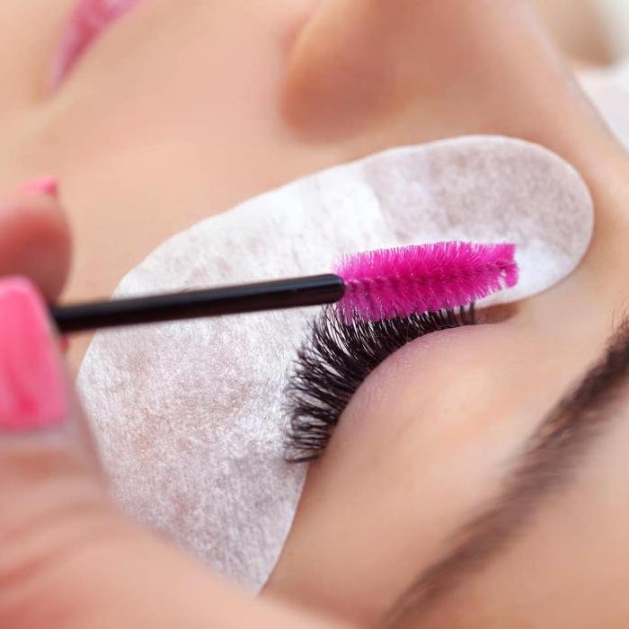 Remedy Hair Restoration & Medical Spa Logo