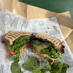 Moon Co-Op - Sandwich
