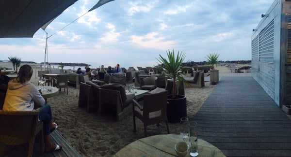 Le Poisson Rouge by null