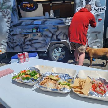 Barbe Queen Kitchen - Food Trucks Near Me - Ilwaco, Washington Barbe Queen Kitchen - Food Trucks Near Me - Ilwaco, Washington