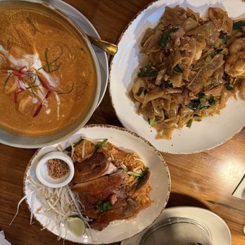 Weera Thai - Rainbow - Thai Near Me - Las Vegas, Nevada Weera Thai - Rainbow - Thai Near Me - Las Vegas, Nevada