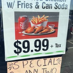 La cucina - Window Advertisement