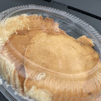 Roy Rogers - One of the pancakes wasn't cooked completely, had raw pancake batter inside - Fast Food Near Me - Gainesville, Virginia