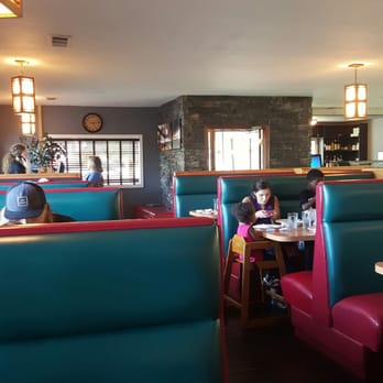 Golden Crown Restaurant - Nice small place. - Chinese Near Me - Baker City, Oregon Golden Crown Restaurant - Nice small place. - Chinese Near Me - Baker City, Oregon
