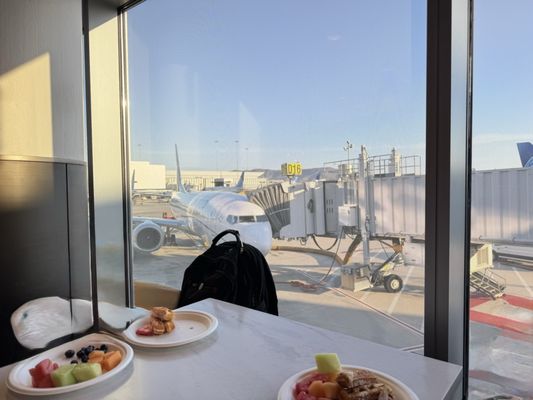 The Centurion Lounge by null