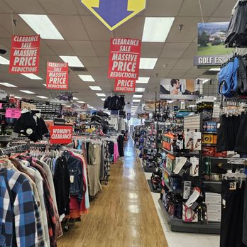 Big 5 Sporting Goods - Sporting Goods Near Me - Long Beach, California