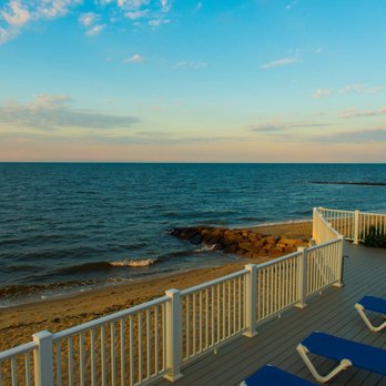 Colony Beach Motel - Hotels Near Me - Dennis Port, Massachusetts