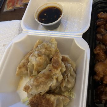 Chef 7 Chinese Food - Fried Pot Stickers - Asian Fusion Near Me - Mesa, Arizona Chef 7 Chinese Food - Fried Pot Stickers - Asian Fusion Near Me - Mesa, Arizona