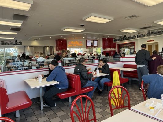 In-N-Out Burger by null